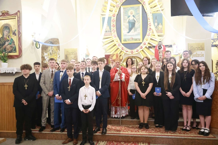 Bierzmowanie w Marcinkowicach