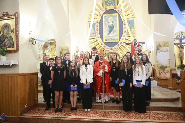 Bierzmowanie w Marcinkowicach