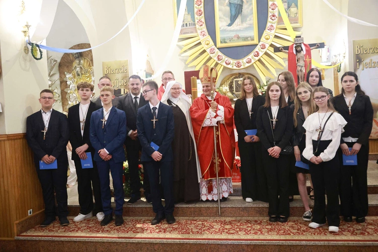 Bierzmowanie w Marcinkowicach