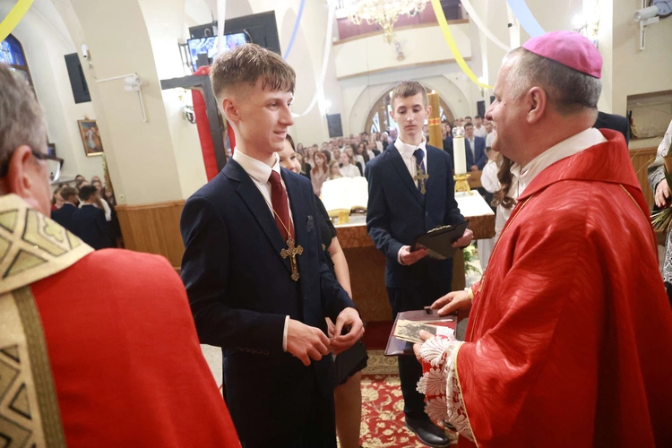 Bierzmowanie w Marcinkowicach