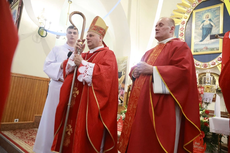 Bierzmowanie w Marcinkowicach