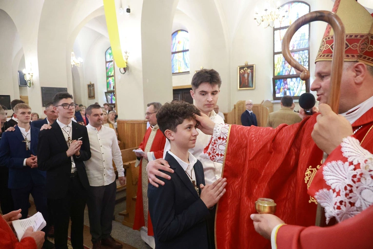 Bierzmowanie w Marcinkowicach