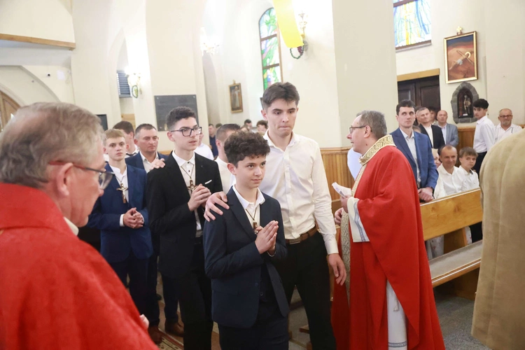 Bierzmowanie w Marcinkowicach