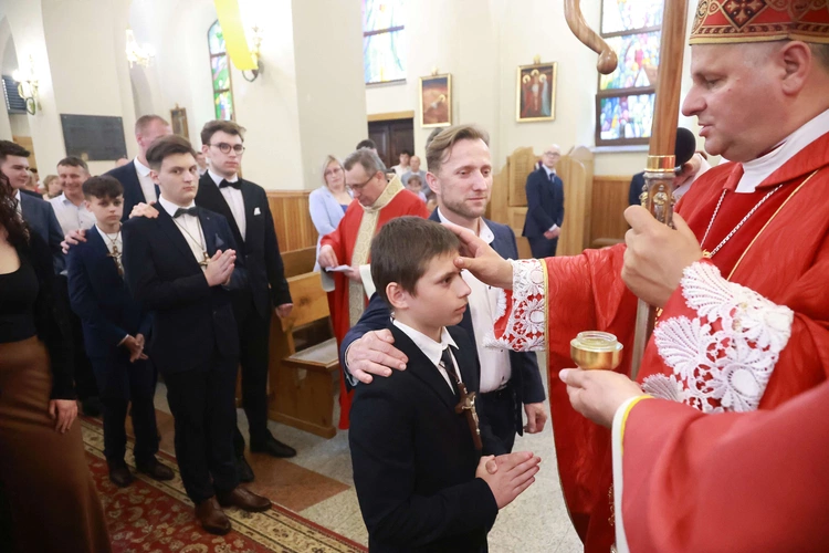 Bierzmowanie w Marcinkowicach