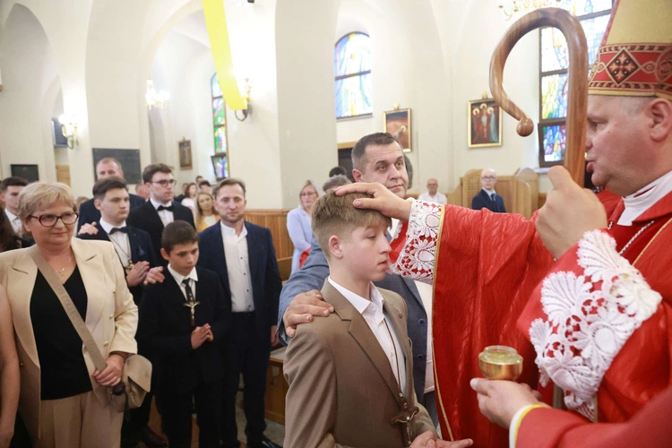 Bierzmowanie w Marcinkowicach