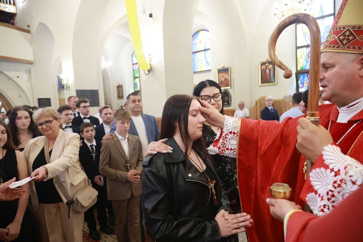 Bierzmowanie w Marcinkowicach