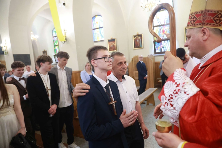 Bierzmowanie w Marcinkowicach