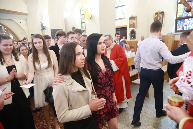 Bierzmowanie w Marcinkowicach