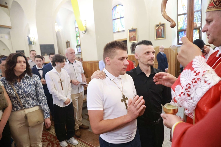 Bierzmowanie w Marcinkowicach