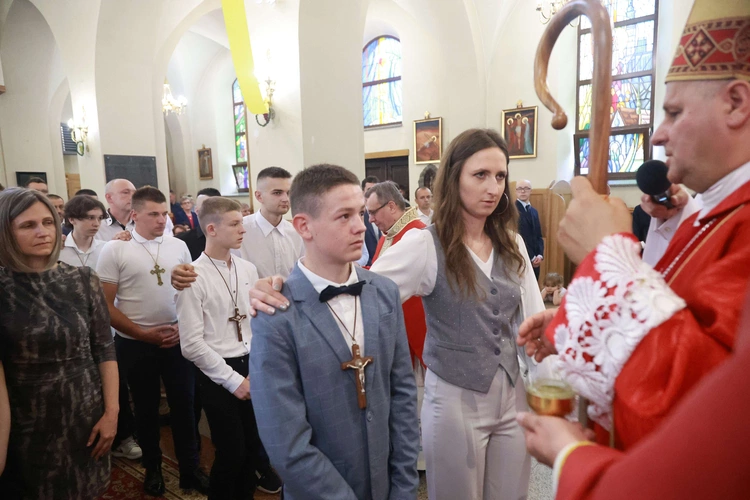 Bierzmowanie w Marcinkowicach