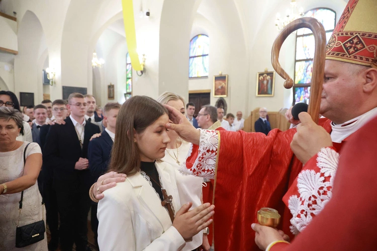 Bierzmowanie w Marcinkowicach