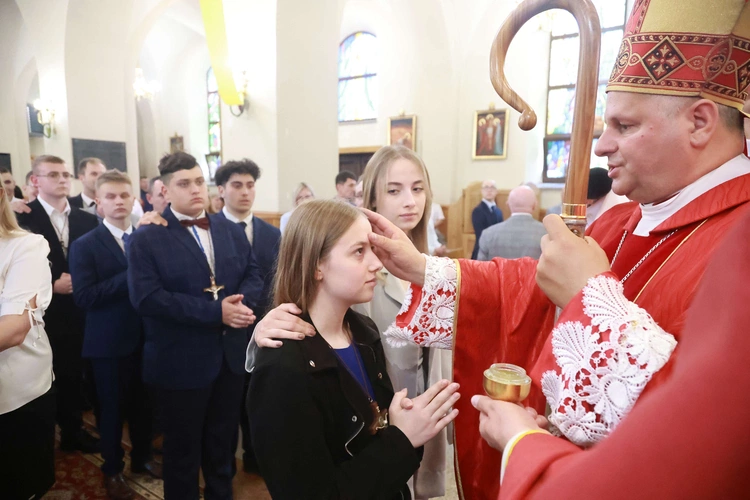 Bierzmowanie w Marcinkowicach