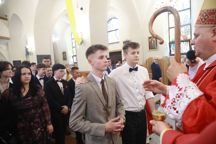 Bierzmowanie w Marcinkowicach