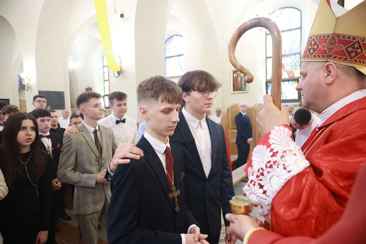 Bierzmowanie w Marcinkowicach