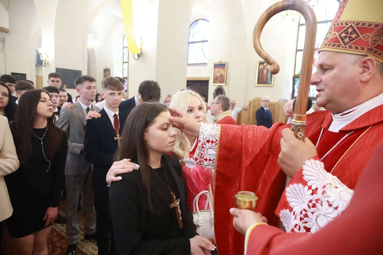 Bierzmowanie w Marcinkowicach