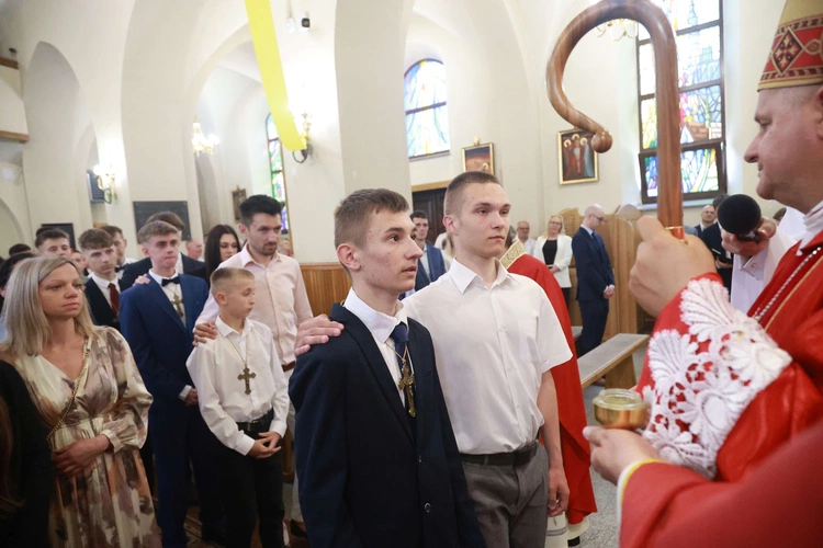 Bierzmowanie w Marcinkowicach