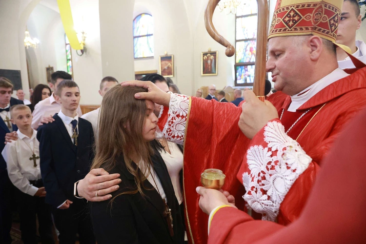 Bierzmowanie w Marcinkowicach