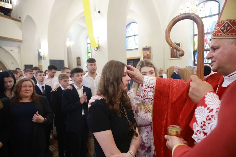 Bierzmowanie w Marcinkowicach