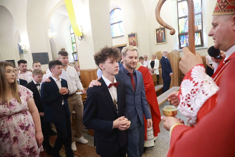 Bierzmowanie w Marcinkowicach