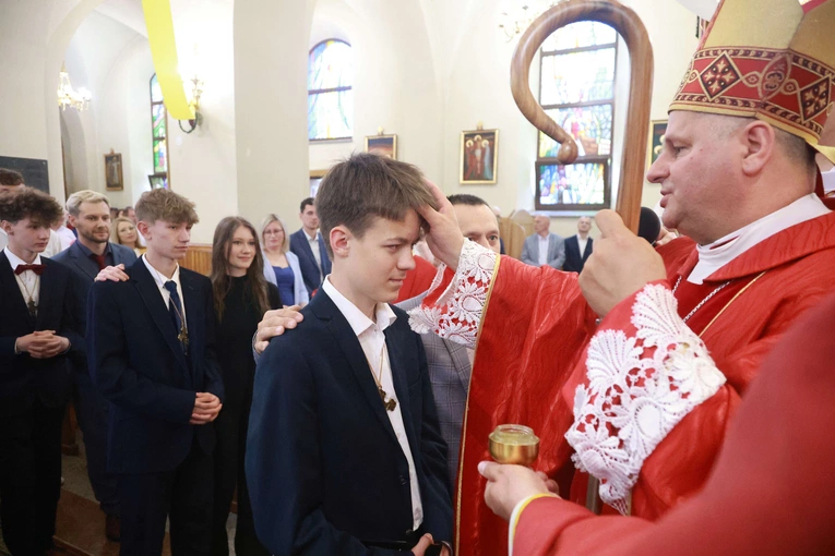 Bierzmowanie w Marcinkowicach