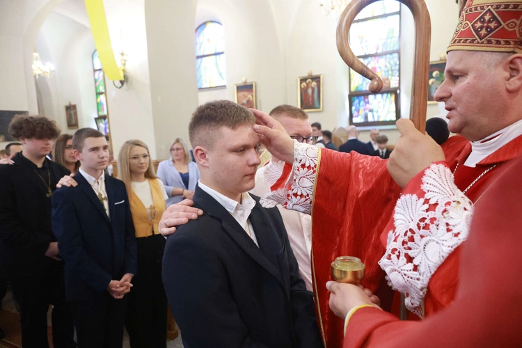 Bierzmowanie w Marcinkowicach