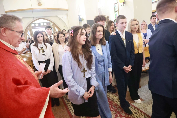 Bierzmowanie w Marcinkowicach