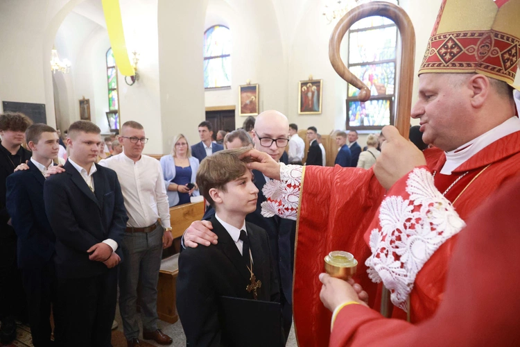 Bierzmowanie w Marcinkowicach