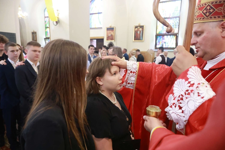 Bierzmowanie w Marcinkowicach