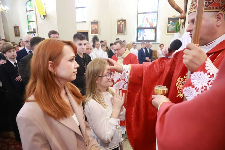 Bierzmowanie w Marcinkowicach