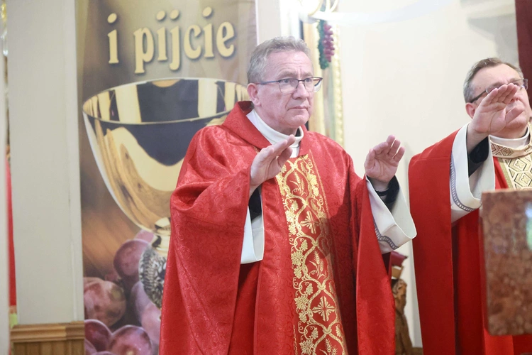 Bierzmowanie w Marcinkowicach