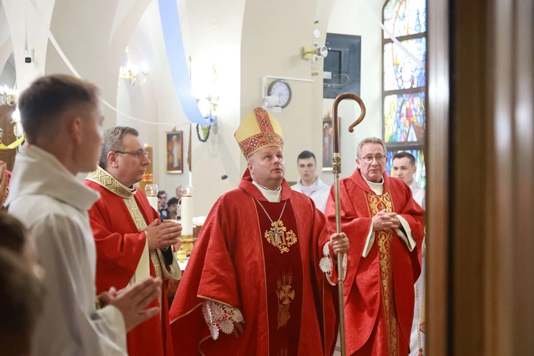 Bierzmowanie w Marcinkowicach