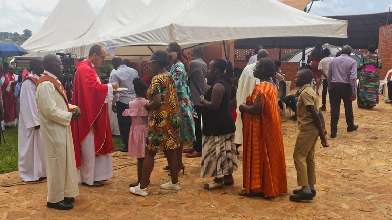 Mimo próby zamachu bombowego, ruszyły uroczystości w sanktuarium męczenników Afryki