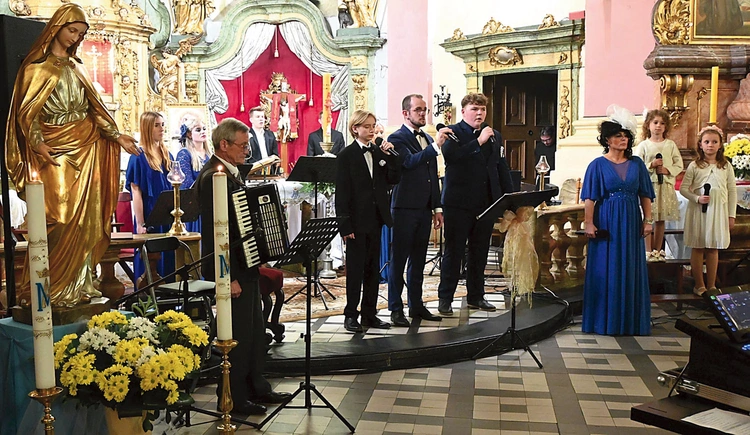 Koncert z okazji Dnia Matki odbył się tutaj po raz dziesiąty.