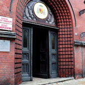 W gmachu na Ostrowie Tumskim będą mieszkać tylko klerycy z archidiecezji wrocławskiej.