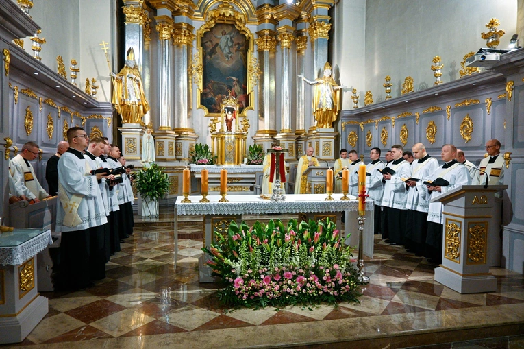 Nominacje dla neoprezbiterów