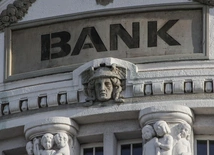 Banki się bogacą
