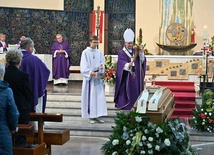 Nie byłeś tylko księdzem. Byłeś naszym pasterzem - pożegnanie ks. Wojciecha Michalaka