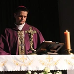 Spektakl o bp. Piotrze Gołębiowskim