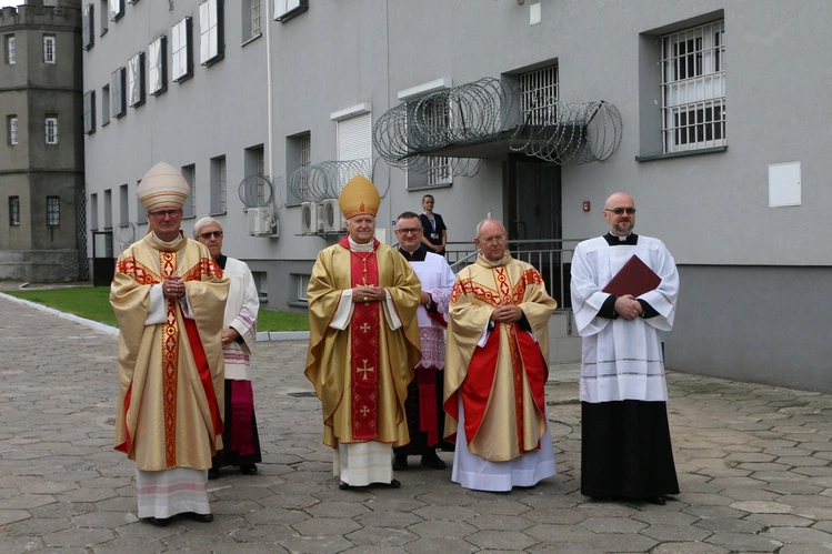 Płock. Msza św. w Zakładzie Karnym