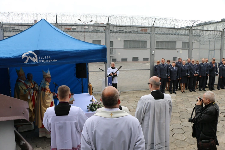 Płock. Msza św. w Zakładzie Karnym