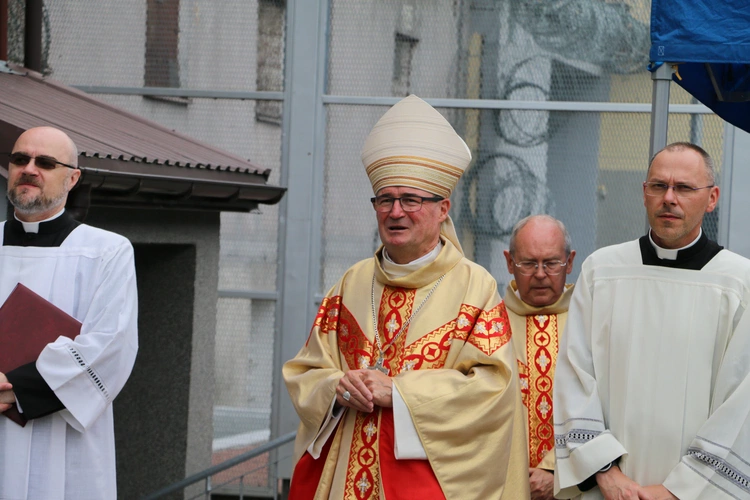Płock. Msza św. w Zakładzie Karnym