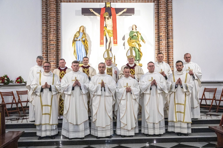 Święcenia kapłańskie na Pradze, cz. II