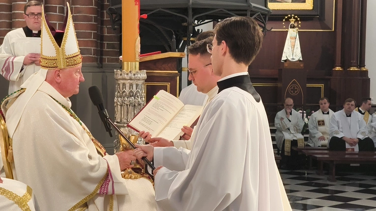 Święcenia kapłańskie na Pradze, cz. II