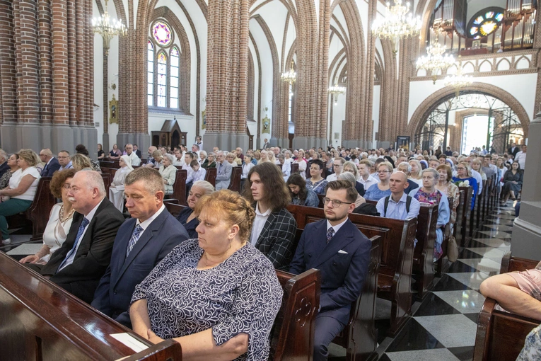 Święcenia kapłańskie na Pradze, cz. I