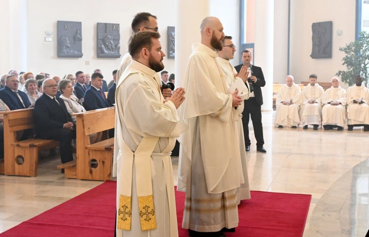 Święcenia kapłańskie w diecezji opolskiej