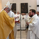 Podziękowania i dekrety nowych prezbiterów
