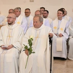 Podziękowania i dekrety nowych prezbiterów
