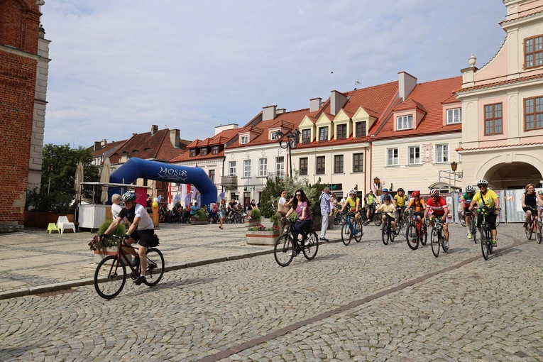 Rowerem dla Jana Pawła II