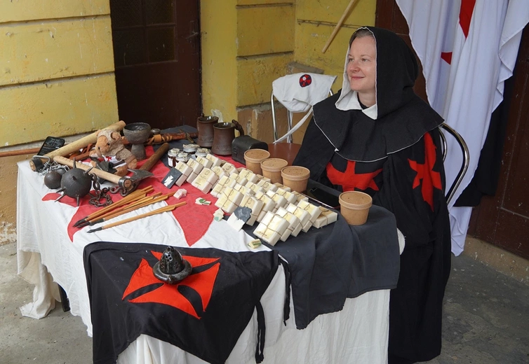 Z templariuszami i joannitami w Oleśnicy Małej