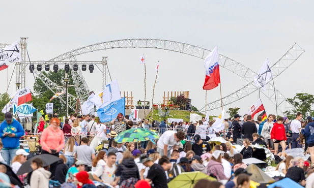 Na Lednicy. Zanim spotkanie sę zakończyło